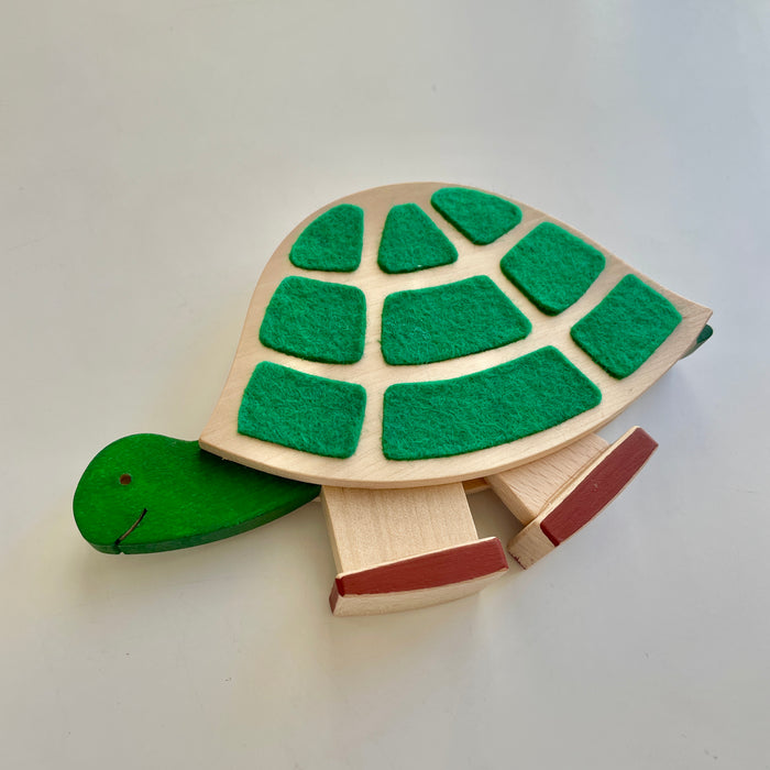 Promenade Wooden Turtle