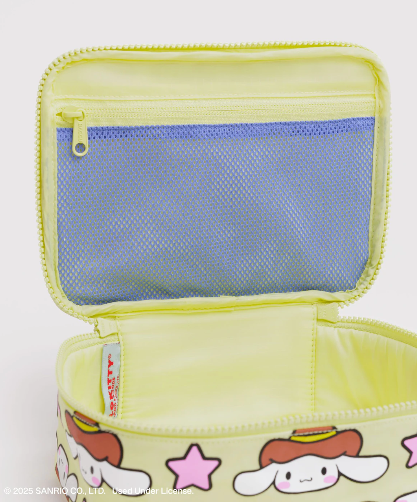 Small Cosmetic Case (Cinnamoroll Western)