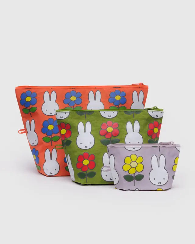 Go Pouch Set - Hello Kitty and Friends Florals