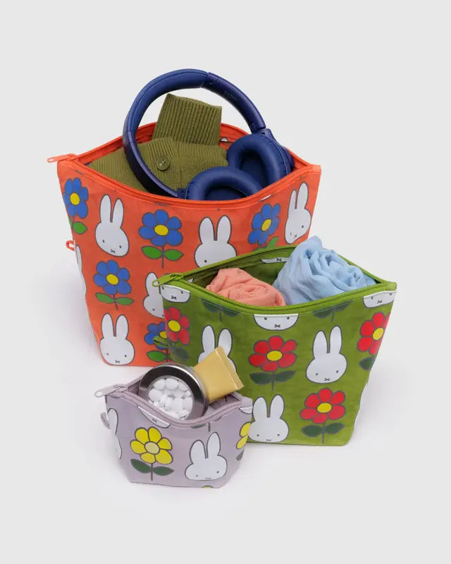 Go Pouch Set - Hello Kitty and Friends Florals