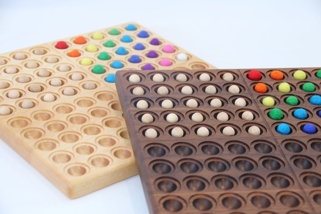 100-Frame Board (Walnut) + Wool Balls