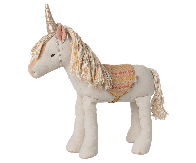 Unicorn, Medium