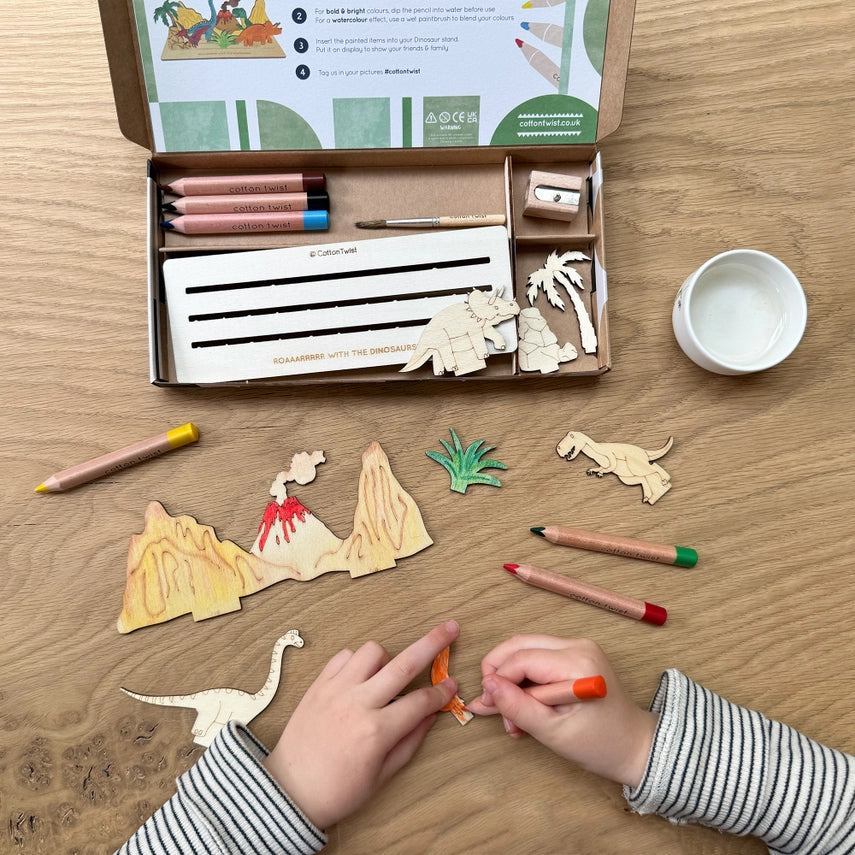 Create Your Own Dinosaur Scene - Diy Craft Kit For Kids