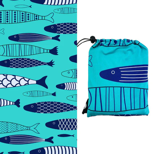 Kids UPF 50+ Sunscreen Towel with Hood & Bag (Fish School)