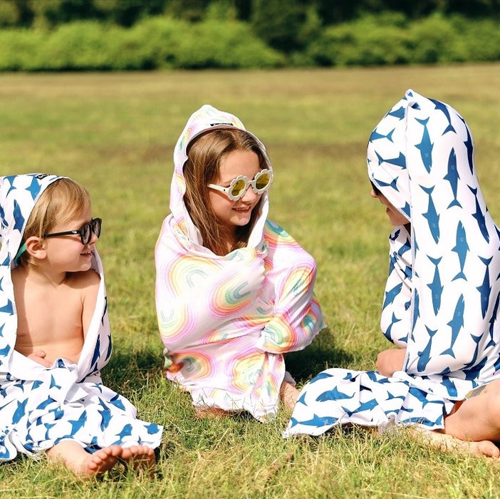 Kids UPF50 Hooded Sunscreen Towel (Rainbows)