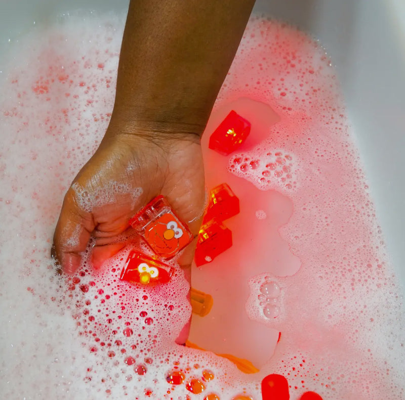 (Pre-Order) Elmo Light Up Cubes