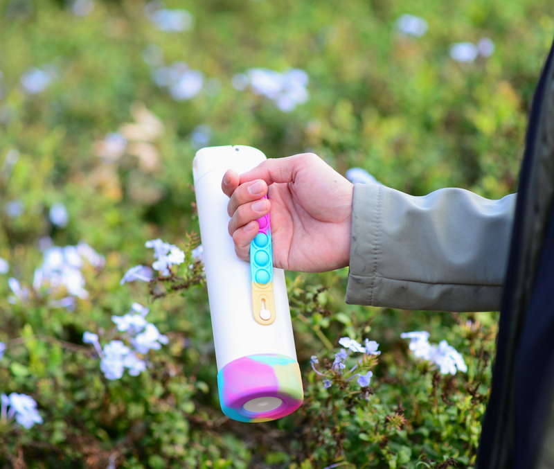 20oz Iconic Pop Bottle - White Tie Dye