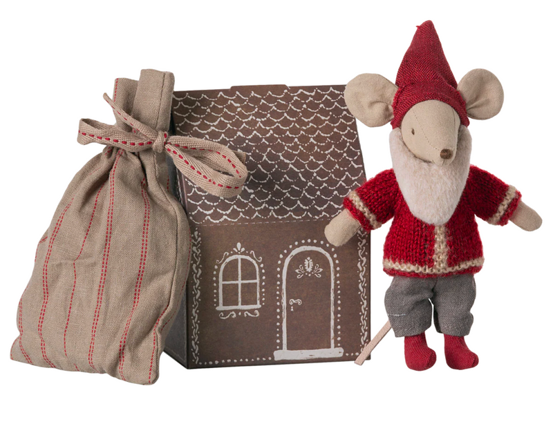 Santa Mouse