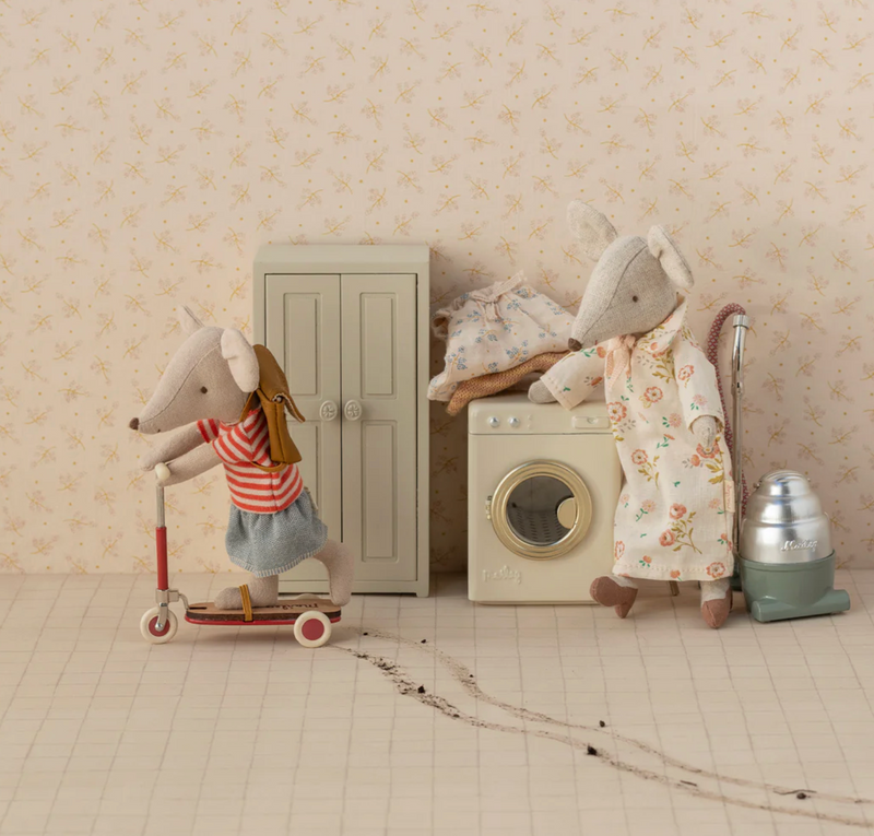 Closet, Mouse - Cream