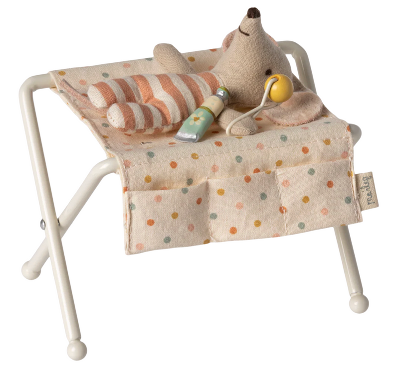 Nursery Table, Baby Mouse - Off White