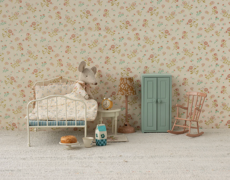 Rocking Chair, Mouse - Dark Powder