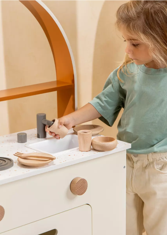Wooden Dinnerware Playset