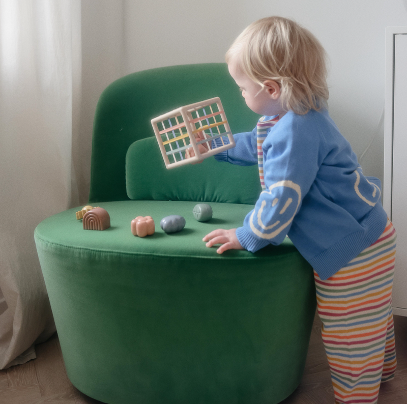 Elastic Shape Sorter