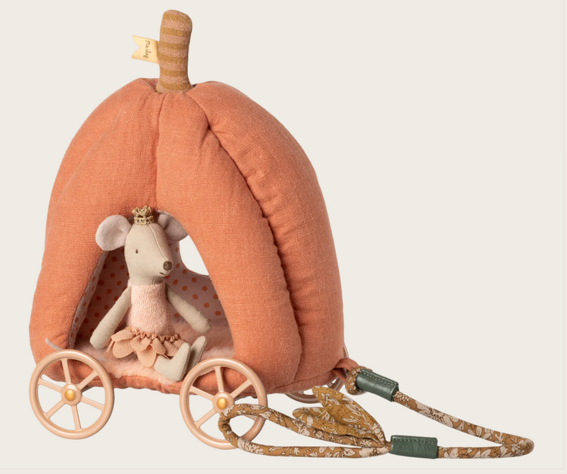 Pumpkin Carriage, Mouse