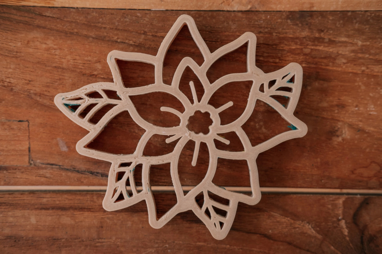 Flower Eco Cutter - Poinsetta