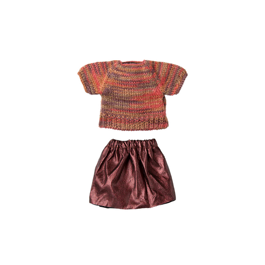 Skirt and knitted blouse, Mum mouse