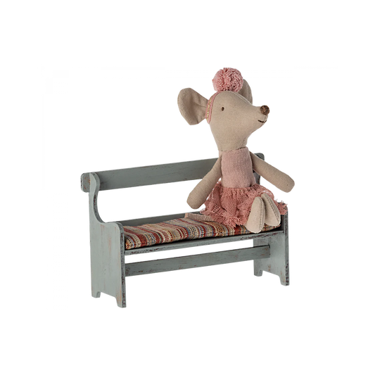 Bench, Mouse