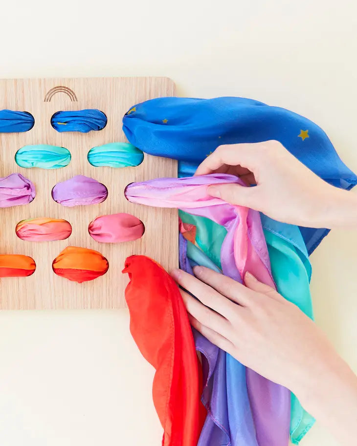 Wooden Weaving Board - Natural Waldorf Toy for Playsilks